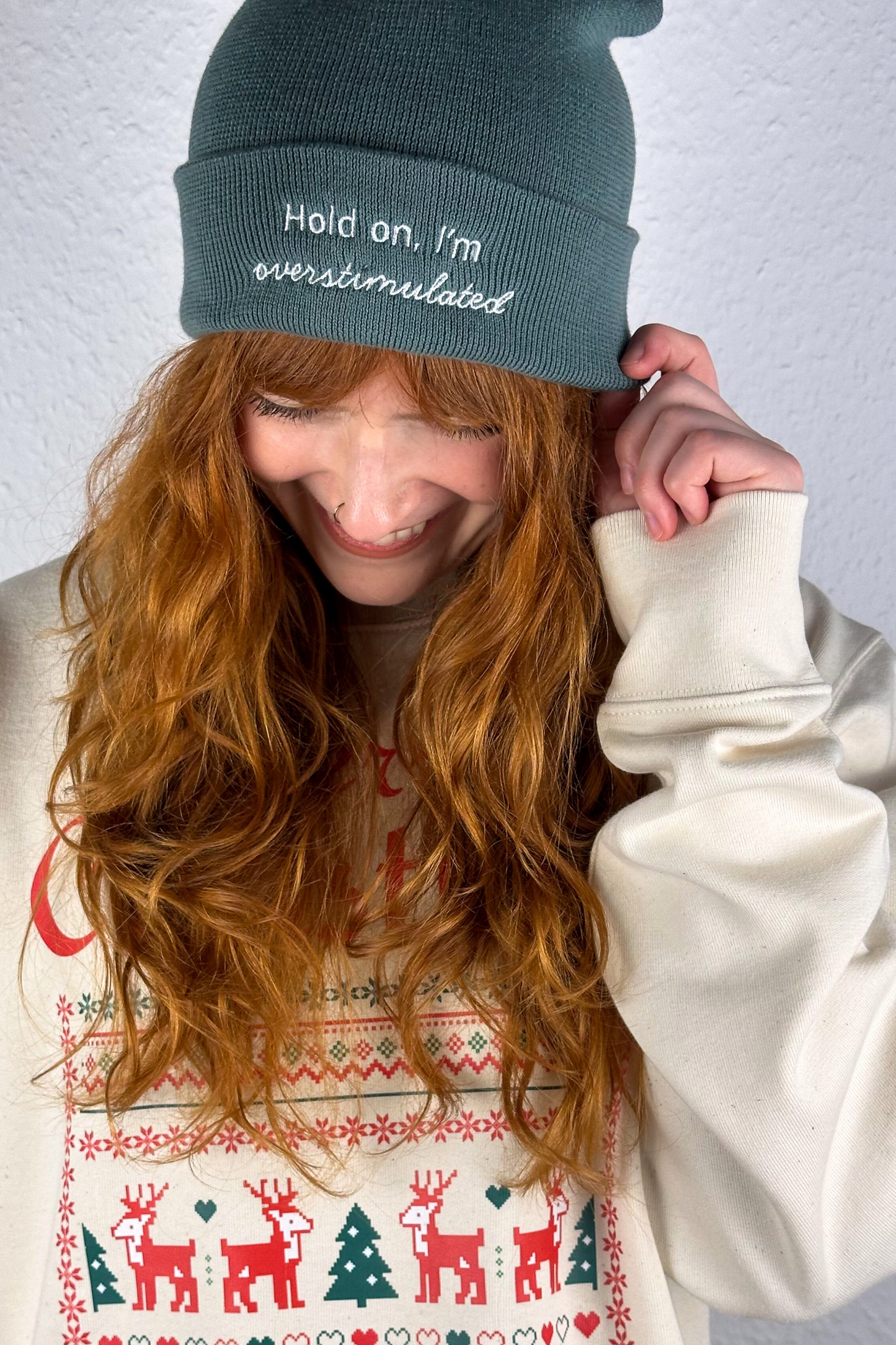 Hold On, I'm Overstimulated Mütze